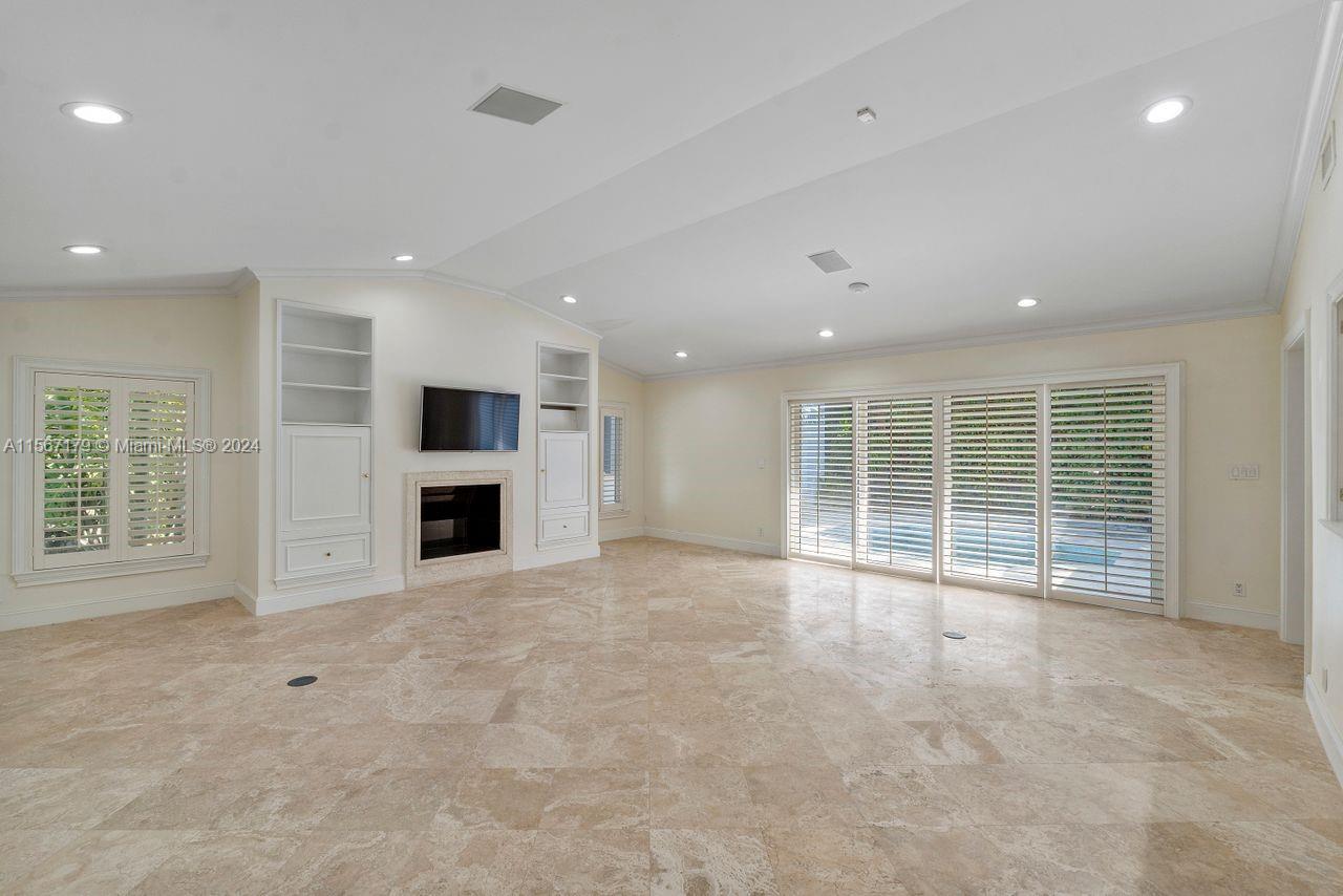 1037 Alfonso Ave, Coral Gables, Florida 33146, 3 Bedrooms Bedrooms, ,2 BathroomsBathrooms,Residentiallease,For Rent,1037 Alfonso Ave,A11567179