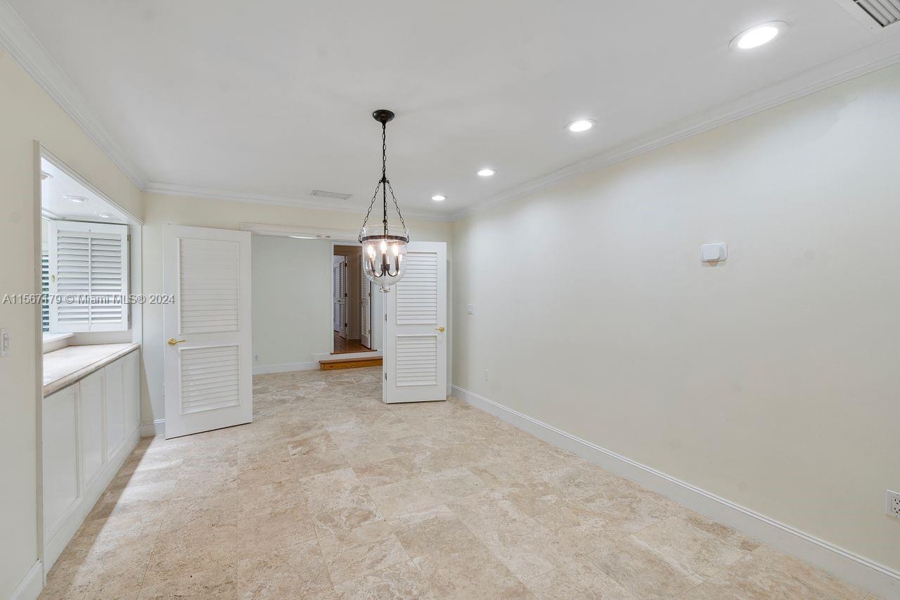1037 Alfonso Ave, Coral Gables, Florida 33146, 3 Bedrooms Bedrooms, ,2 BathroomsBathrooms,Residentiallease,For Rent,1037 Alfonso Ave,A11567179