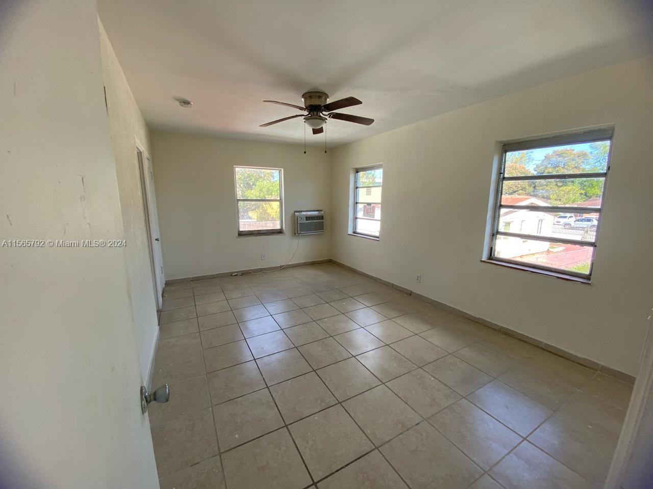 Miami, Florida 33135, 1 Bedroom Bedrooms, ,1 BathroomBathrooms,Residentiallease,For Rent,A11565792