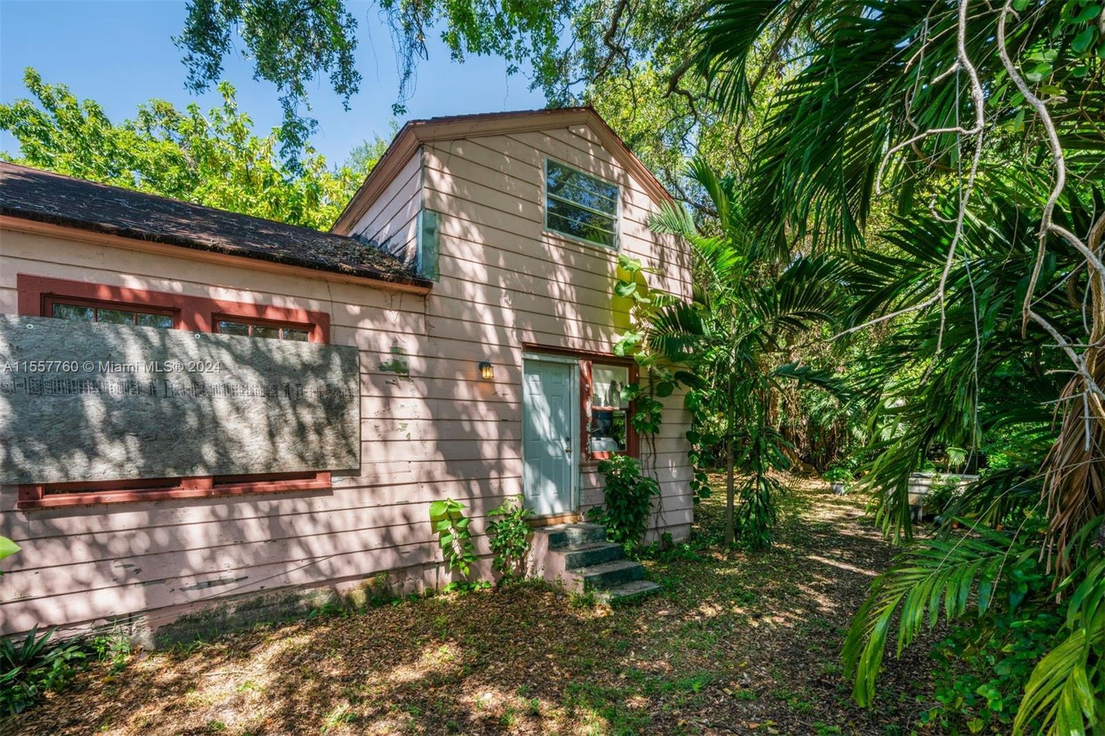 835 NW 7th St, Miami, Florida 33136, 3 Bedrooms Bedrooms, ,2 BathroomsBathrooms,Residential,For Sale,835 NW 7th St,A11557760