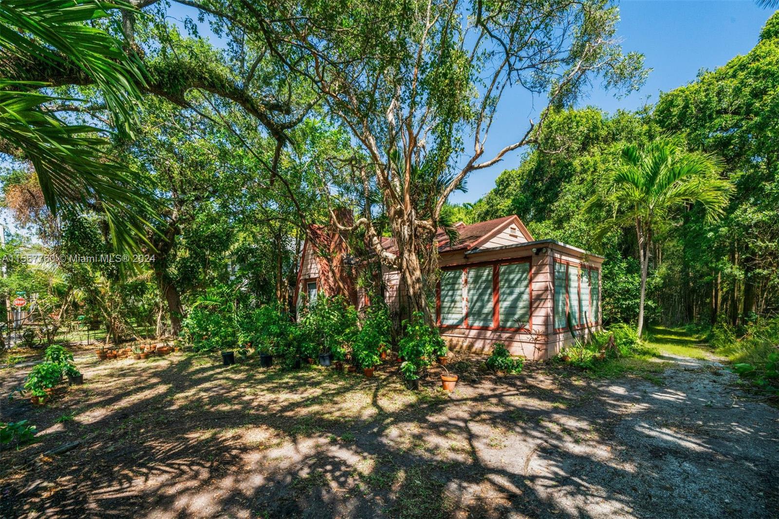 835 NW 7th St, Miami, Florida 33136, 3 Bedrooms Bedrooms, ,2 BathroomsBathrooms,Residential,For Sale,835 NW 7th St,A11557760