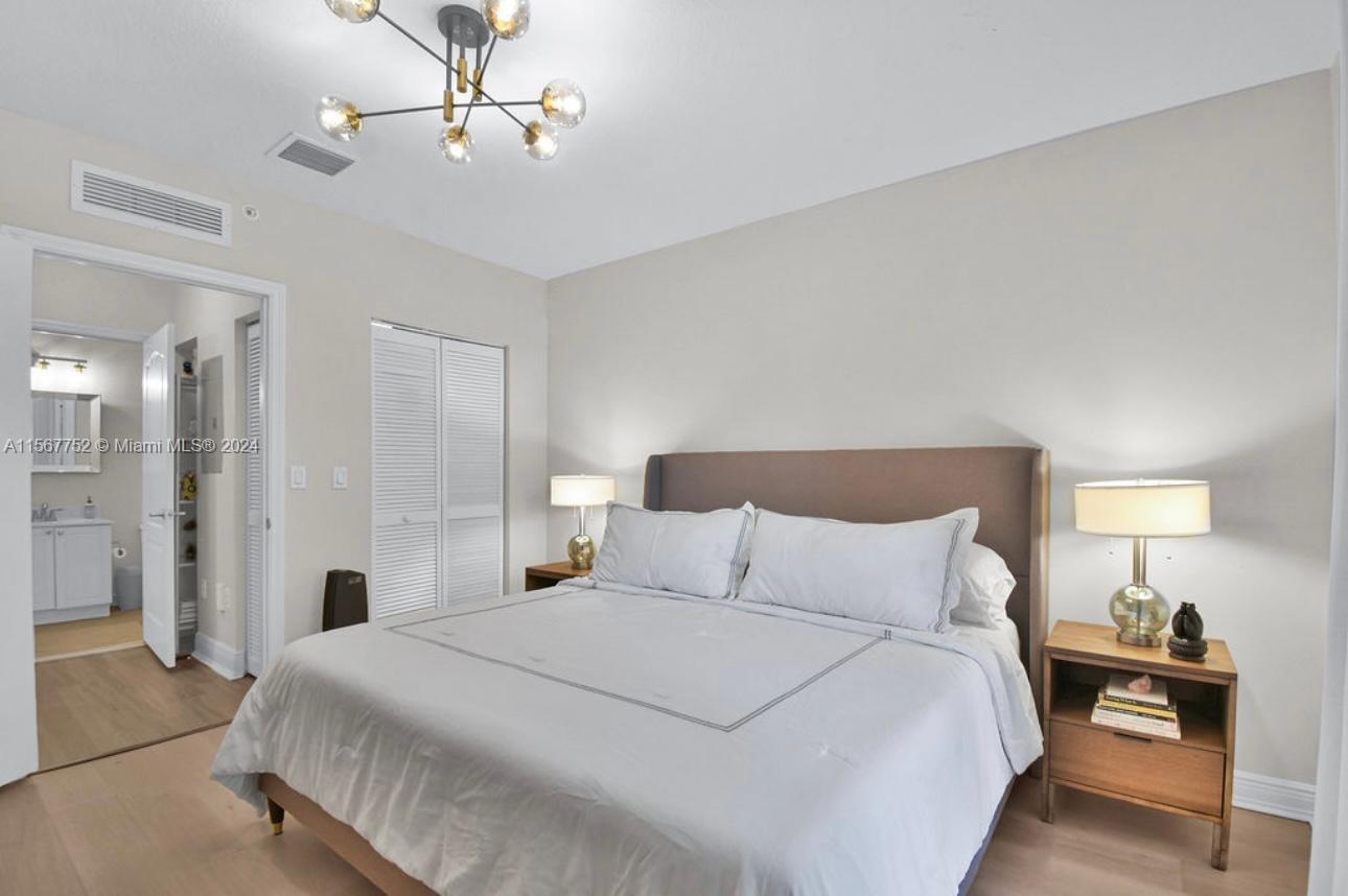 Miami, Florida 33138, 1 Bedroom Bedrooms, ,1 BathroomBathrooms,Residentiallease,For Rent,A11567752