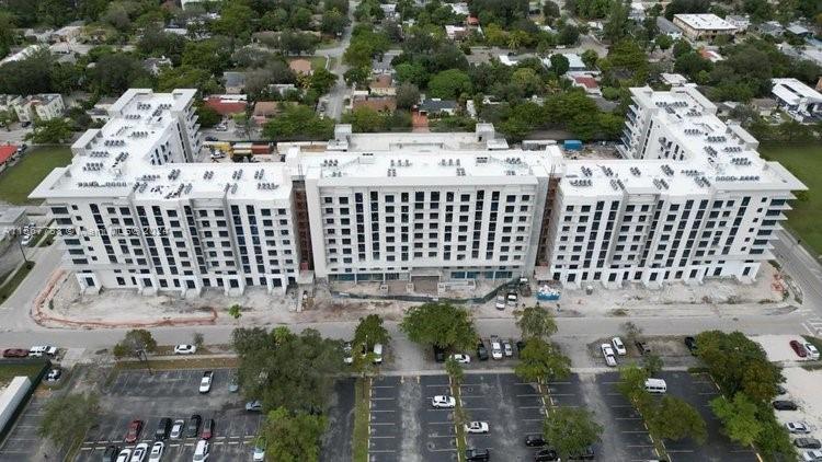12640 NE 12th Ave 119, North Miami, Florida 33161, 2 Bedrooms Bedrooms, ,2 BathroomsBathrooms,Residentiallease,For Rent,12640 NE 12th Ave 119,A11567738