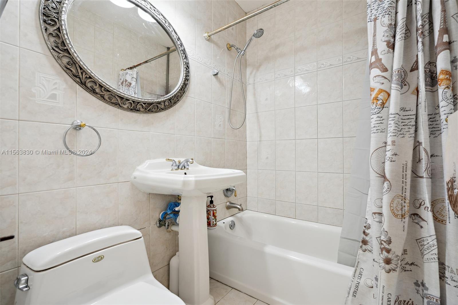 45 NW 30th Ave, Miami, Florida 33125, 3 Bedrooms Bedrooms, ,2 BathroomsBathrooms,Residential,For Sale,45 NW 30th Ave,A11563830