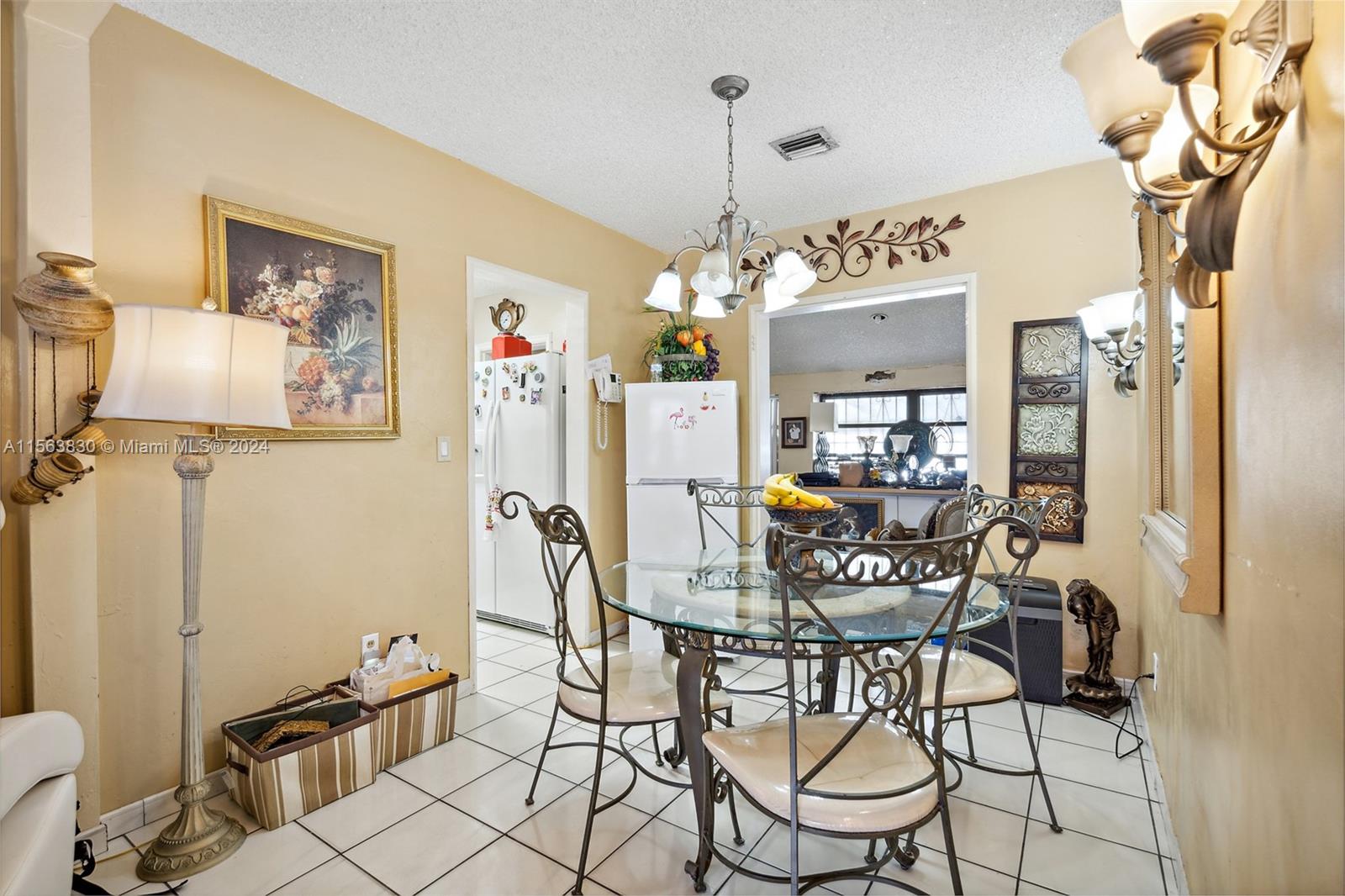 45 NW 30th Ave, Miami, Florida 33125, 3 Bedrooms Bedrooms, ,2 BathroomsBathrooms,Residential,For Sale,45 NW 30th Ave,A11563830