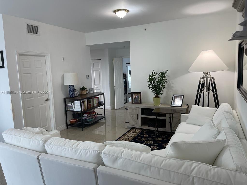 954 SW 36th Ct 501, Miami, Florida 33135, 2 Bedrooms Bedrooms, ,2 BathroomsBathrooms,Residential,For Sale,954 SW 36th Ct 501,A11565371
