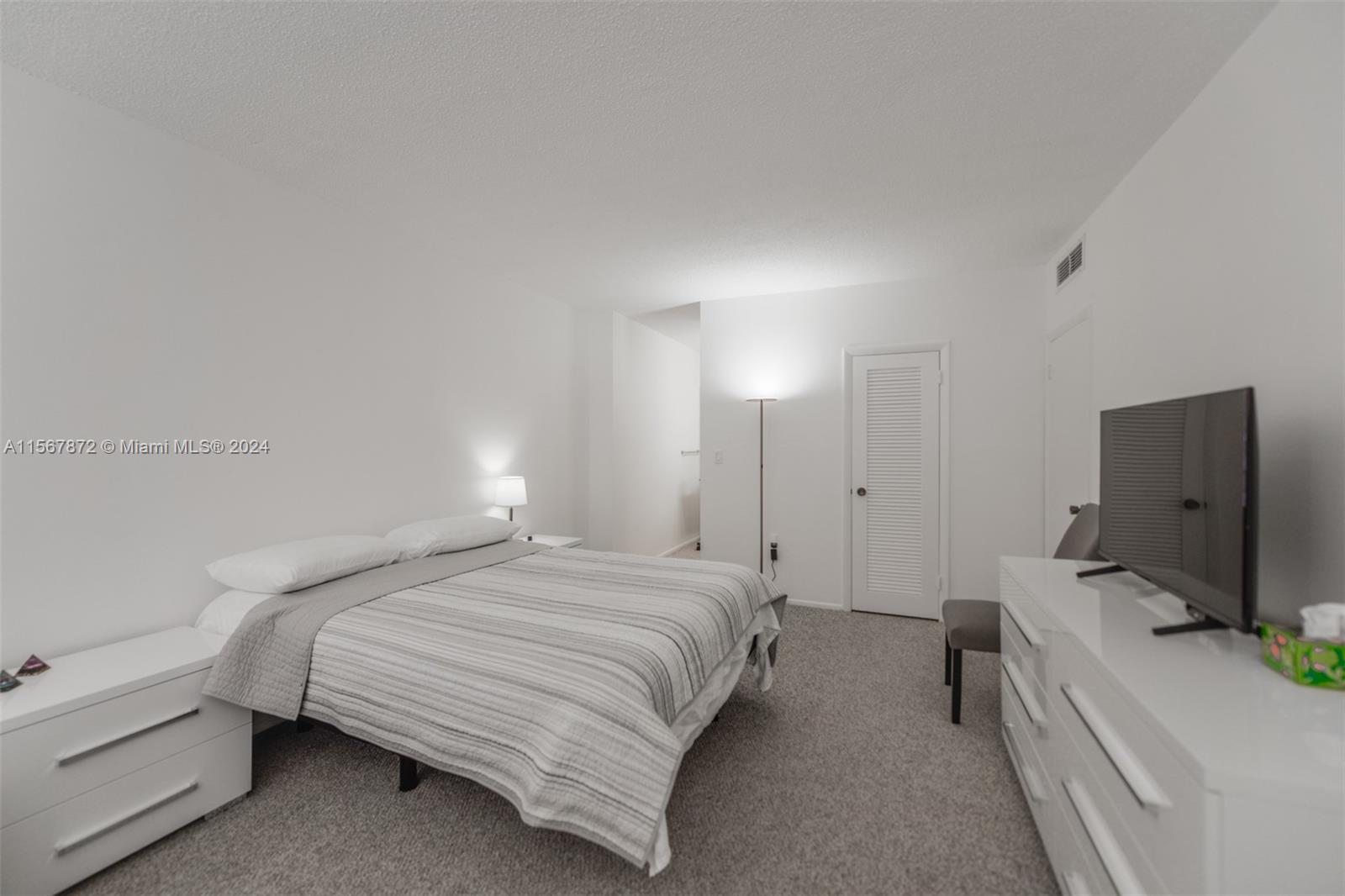 1965 S Ocean Dr 8K, Hallandale Beach, Florida 33009, 2 Bedrooms Bedrooms, ,2 BathroomsBathrooms,Residential,For Sale,1965 S Ocean Dr 8K,A11567872