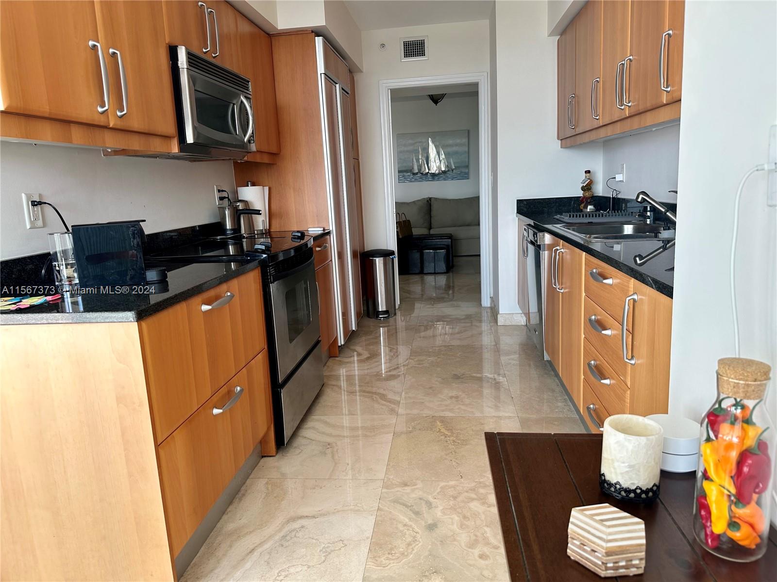 16500 S Collins Ave 755, Sunny Isles Beach, Florida 33160, 2 Bedrooms Bedrooms, ,2 BathroomsBathrooms,Residential,For Sale,16500 S Collins Ave 755,A11567373