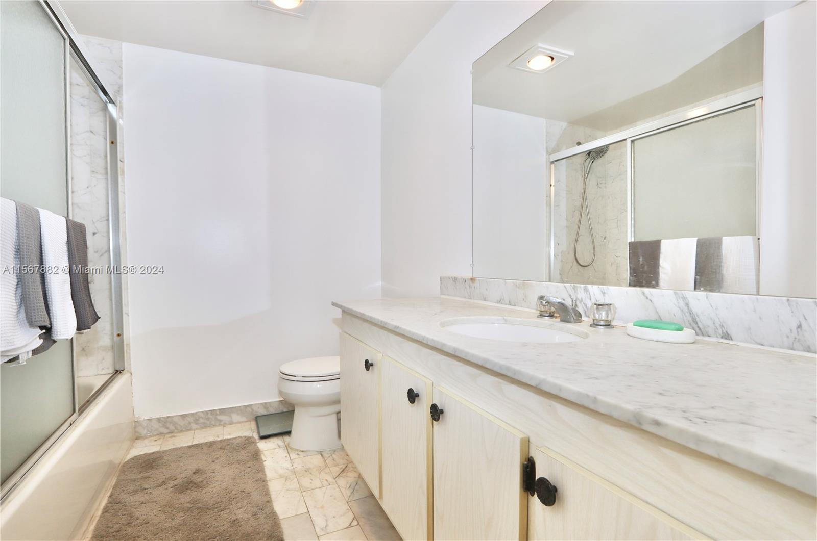 2401 S Ocean Dr 806, Hollywood, Florida 33019, 1 Bedroom Bedrooms, ,1 BathroomBathrooms,Residentiallease,For Rent,2401 S Ocean Dr 806,A11567882