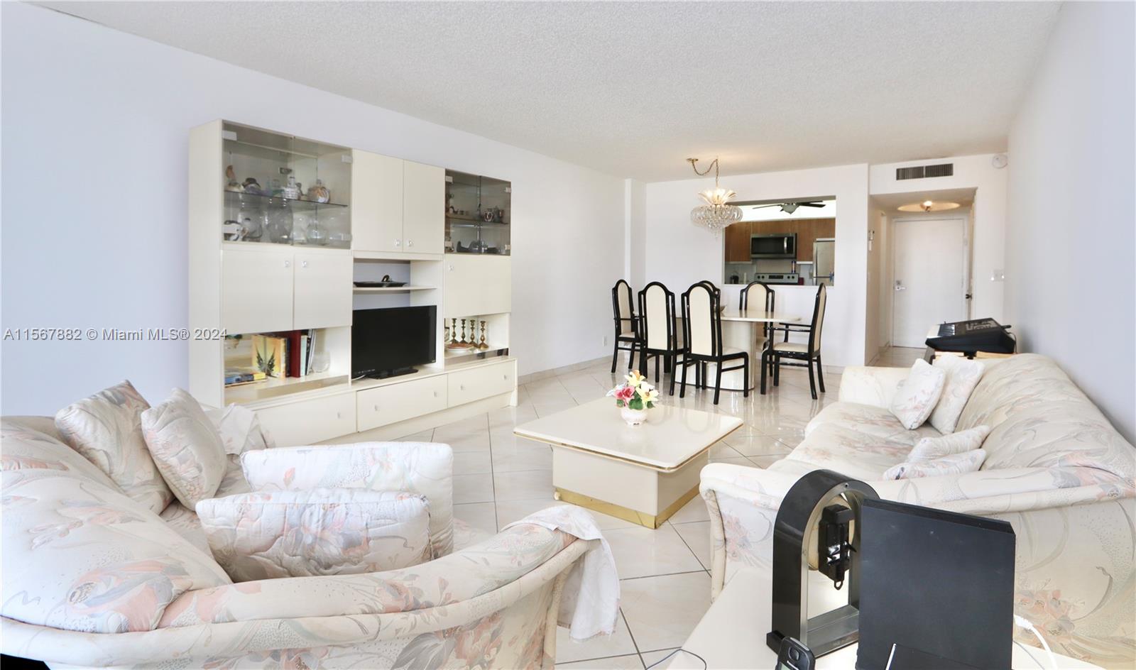 2401 S Ocean Dr 806, Hollywood, Florida 33019, 1 Bedroom Bedrooms, ,1 BathroomBathrooms,Residentiallease,For Rent,2401 S Ocean Dr 806,A11567882