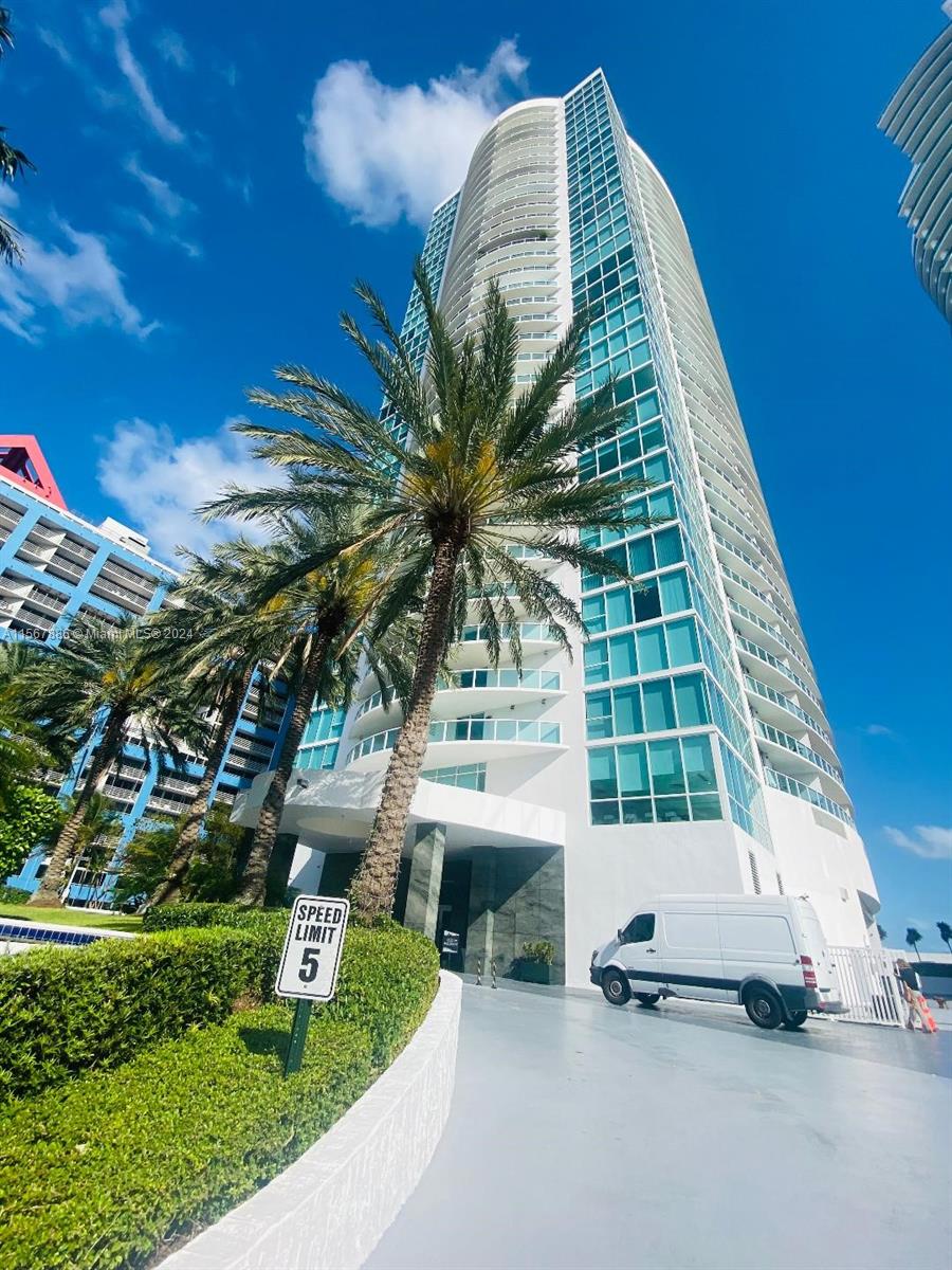 2101  Brickell Ave #1005 For Sale A11567886, FL