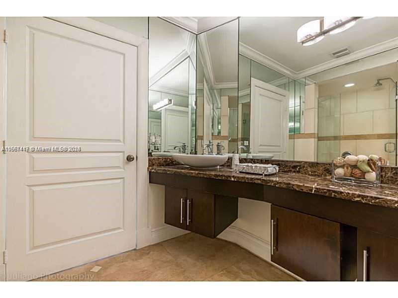 1255 NE 93rd St, Miami Shores, Florida 33138, 3 Bedrooms Bedrooms, ,3 BathroomsBathrooms,Residentiallease,For Rent,1255 NE 93rd St,A11567417