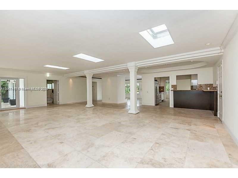 1255 NE 93rd St, Miami Shores, Florida 33138, 3 Bedrooms Bedrooms, ,3 BathroomsBathrooms,Residentiallease,For Rent,1255 NE 93rd St,A11567417