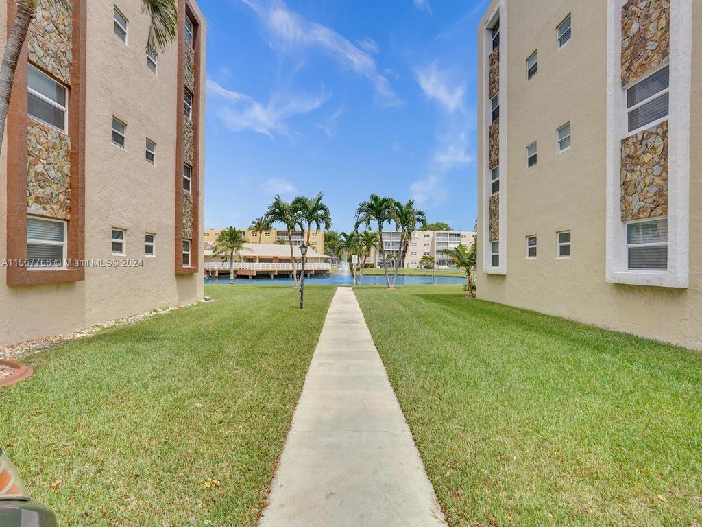 205 SE 11th Ter 101, Dania Beach, Florida 33004, 2 Bedrooms Bedrooms, ,2 BathroomsBathrooms,Residential,For Sale,205 SE 11th Ter 101,A11567768