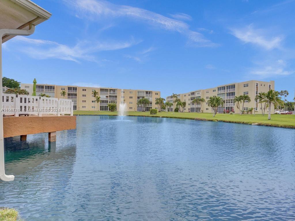 205 SE 11th Ter 101, Dania Beach, Florida 33004, 2 Bedrooms Bedrooms, ,2 BathroomsBathrooms,Residential,For Sale,205 SE 11th Ter 101,A11567768