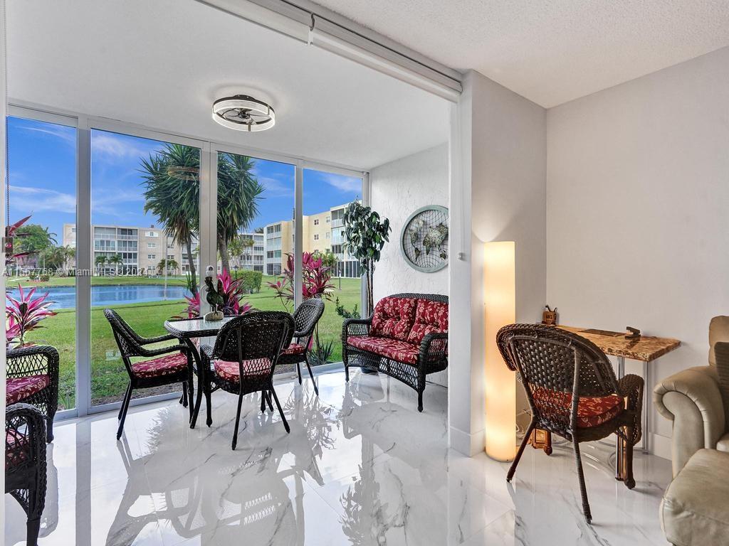 205 SE 11th Ter 101, Dania Beach, Florida 33004, 2 Bedrooms Bedrooms, ,2 BathroomsBathrooms,Residential,For Sale,205 SE 11th Ter 101,A11567768