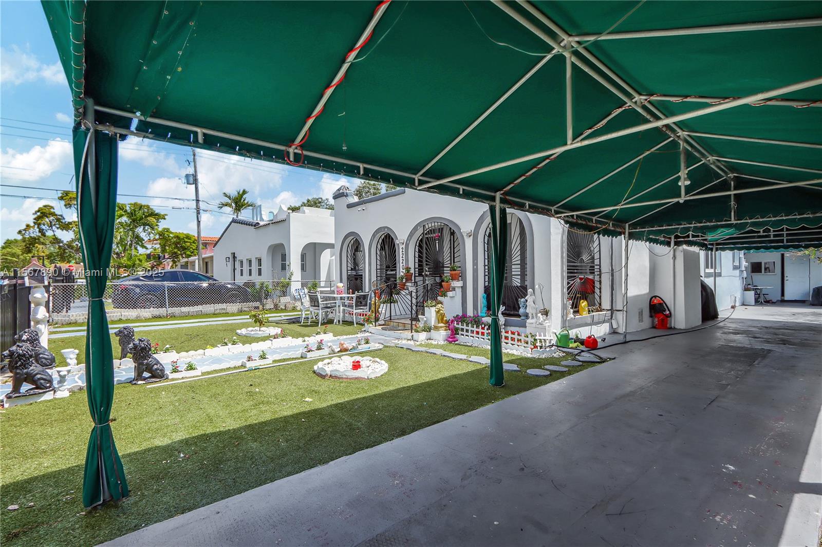 2220 SW 12th St, Miami, Florida 33135, 4 Bedrooms Bedrooms, ,3 BathroomsBathrooms,Residential,For Sale,2220 SW 12th St,A11567890