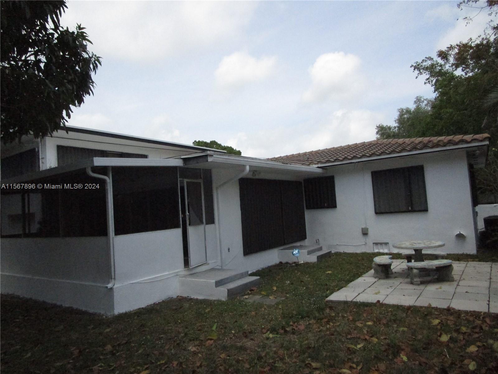 150 NW 106th St 150, Miami Shores, Florida 33150, 3 Bedrooms Bedrooms, ,2 BathroomsBathrooms,Residentiallease,For Rent,150 NW 106th St 150,A11567896