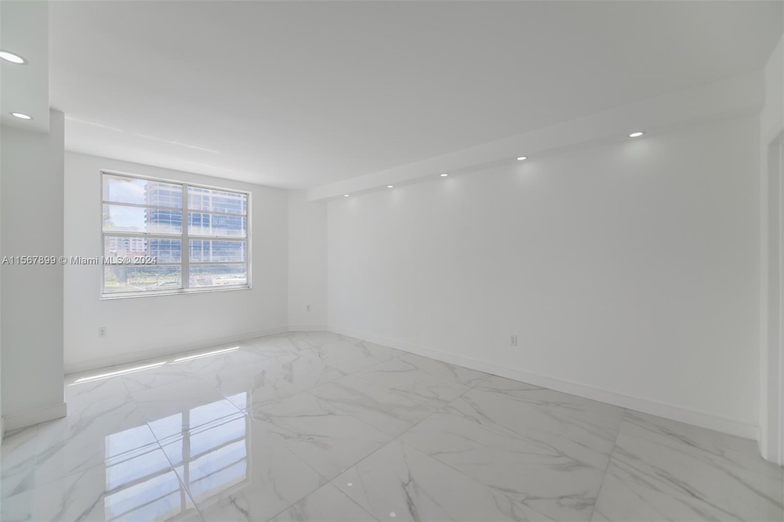 1965 S Ocean Dr 2G, Hallandale Beach, Florida 33009, 2 Bedrooms Bedrooms, ,2 BathroomsBathrooms,Residential,For Sale,1965 S Ocean Dr 2G,A11567899