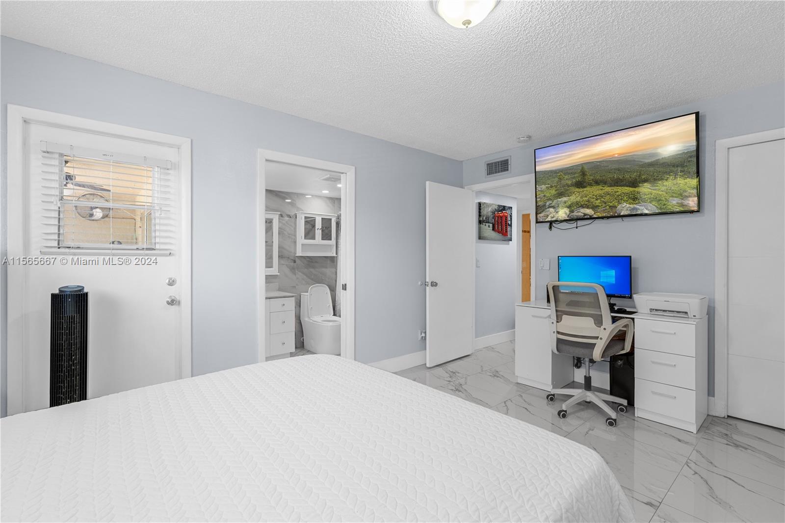 17000 NW 67th Ave 239, Hialeah, Florida 33015, 2 Bedrooms Bedrooms, ,2 BathroomsBathrooms,Residential,For Sale,17000 NW 67th Ave 239,A11565667