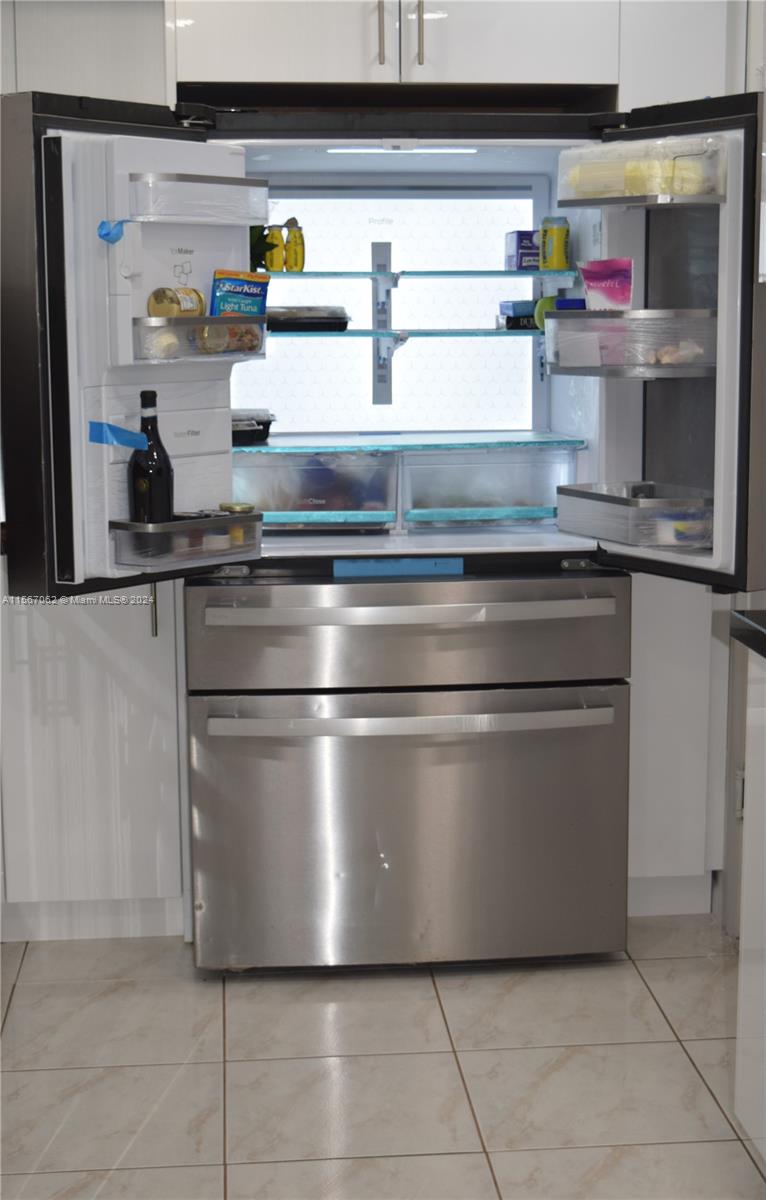 1849 S Ocean Dr 407, Hallandale Beach, Florida 33009, 2 Bedrooms Bedrooms, ,2 BathroomsBathrooms,Residential,For Sale,1849 S Ocean Dr 407,A11567062