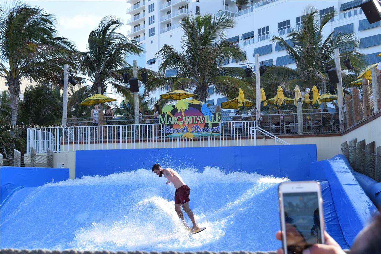 1849 S Ocean Dr 407, Hallandale Beach, Florida 33009, 2 Bedrooms Bedrooms, ,2 BathroomsBathrooms,Residential,For Sale,1849 S Ocean Dr 407,A11567062