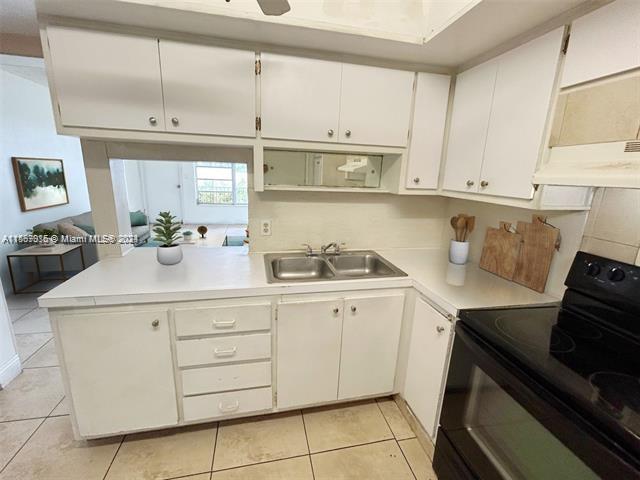 16800 NE 15th Ave 307, North Miami Beach, Florida 33162, 1 Bedroom Bedrooms, ,1 BathroomBathrooms,Residentiallease,For Rent,16800 NE 15th Ave 307,A11567915