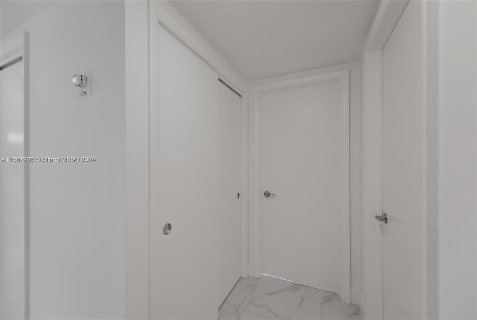 1965 S Ocean Dr 2G, Hallandale Beach, Florida 33009, 2 Bedrooms Bedrooms, ,2 BathroomsBathrooms,Residentiallease,For Rent,1965 S Ocean Dr 2G,A11567926