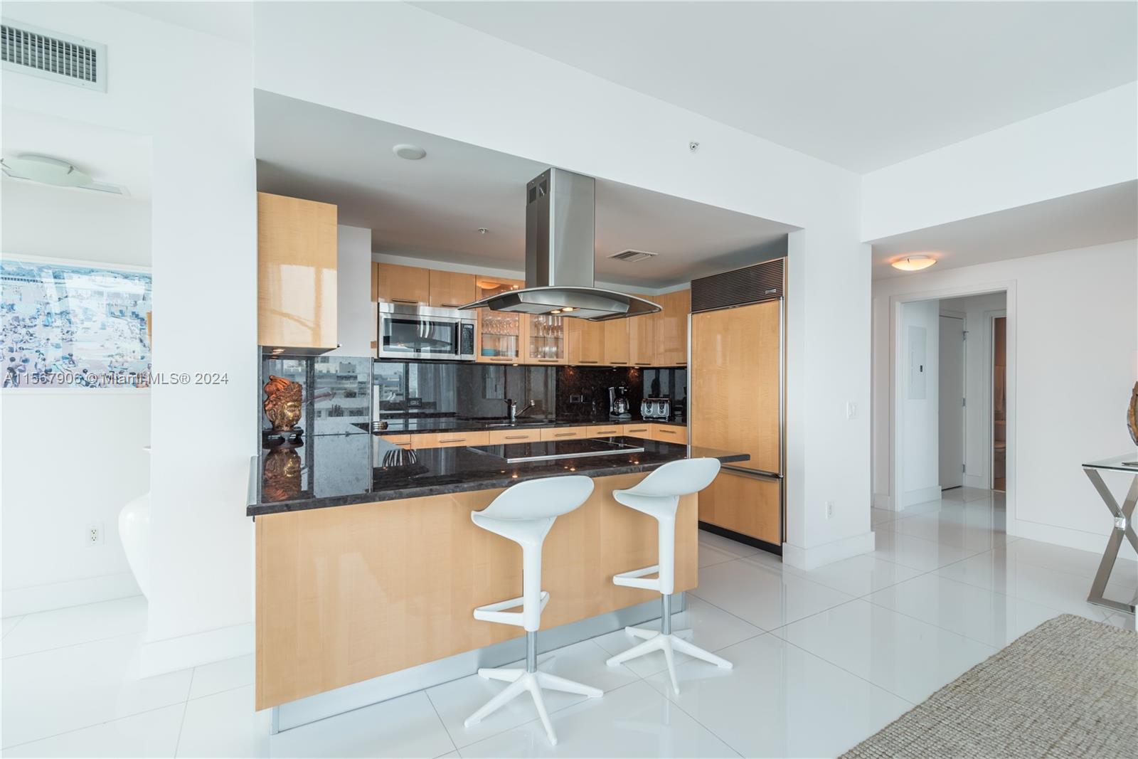 6899 Collins Ave 1605, Miami Beach, Florida 33141, 2 Bedrooms Bedrooms, ,2 BathroomsBathrooms,Residentiallease,For Rent,6899 Collins Ave 1605,A11567906