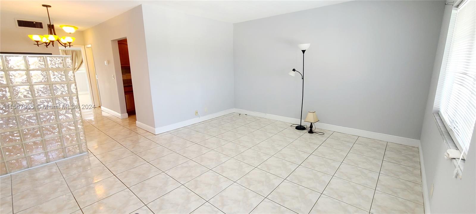 630 Layne Blvd 217, Hallandale Beach, Florida 33009, 1 Bedroom Bedrooms, ,1 BathroomBathrooms,Residentiallease,For Rent,630 Layne Blvd 217,A11567935