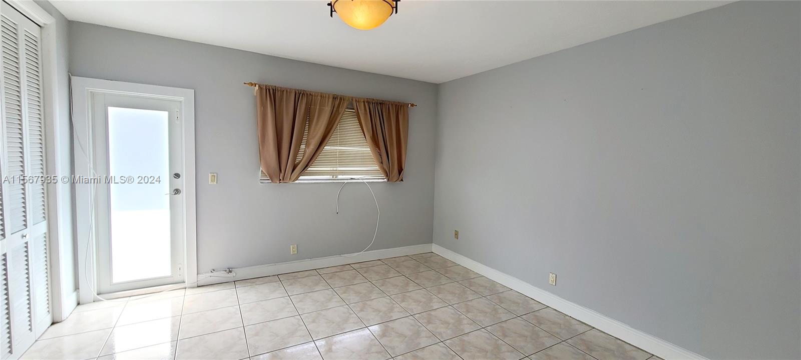 630 Layne Blvd 217, Hallandale Beach, Florida 33009, 1 Bedroom Bedrooms, ,1 BathroomBathrooms,Residentiallease,For Rent,630 Layne Blvd 217,A11567935