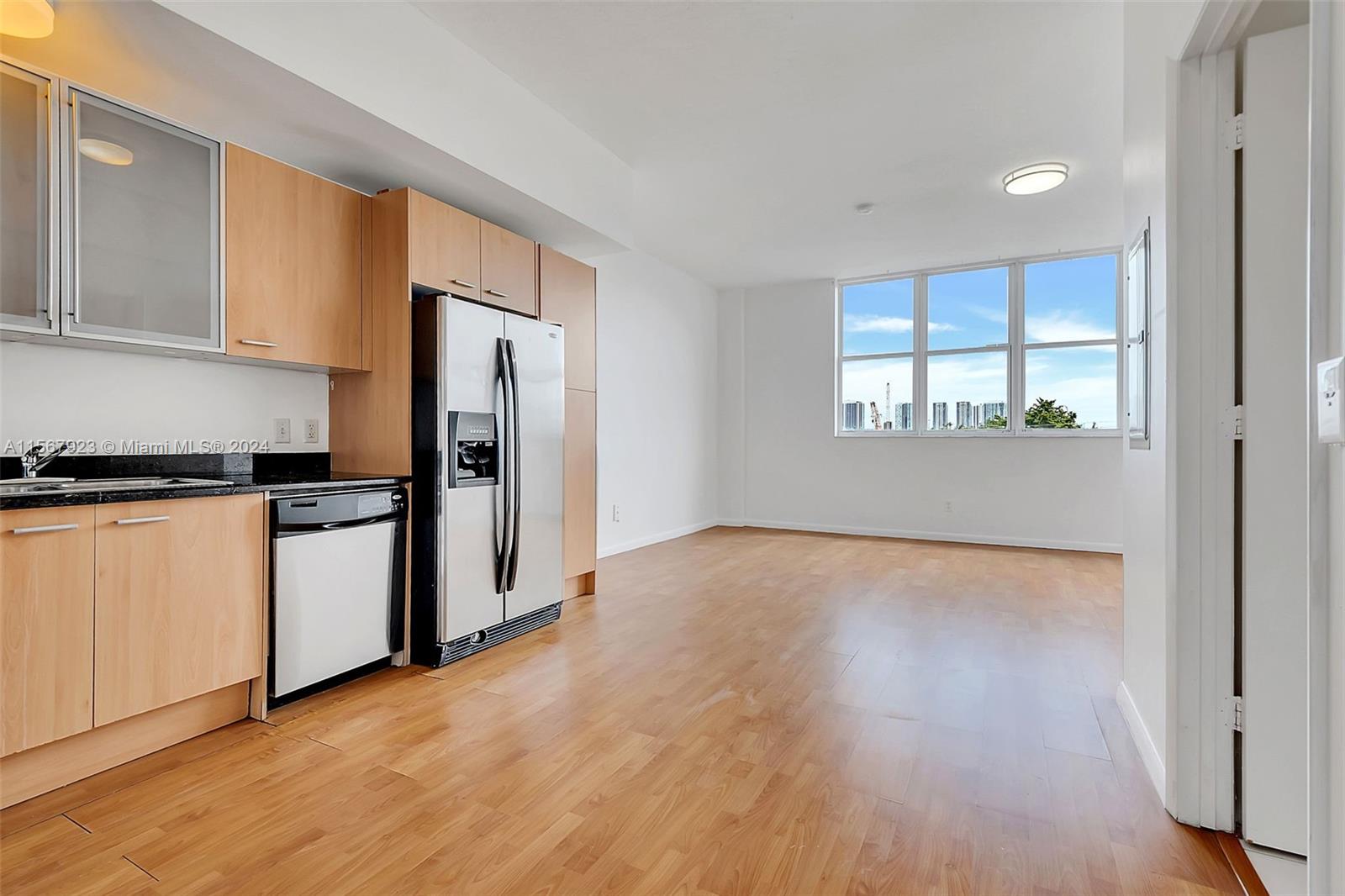 1350 NW 8th Ct C-4, Miami, Florida 33136, ,1 BathroomBathrooms,Residentiallease,For Rent,1350 NW 8th Ct C-4,A11567923