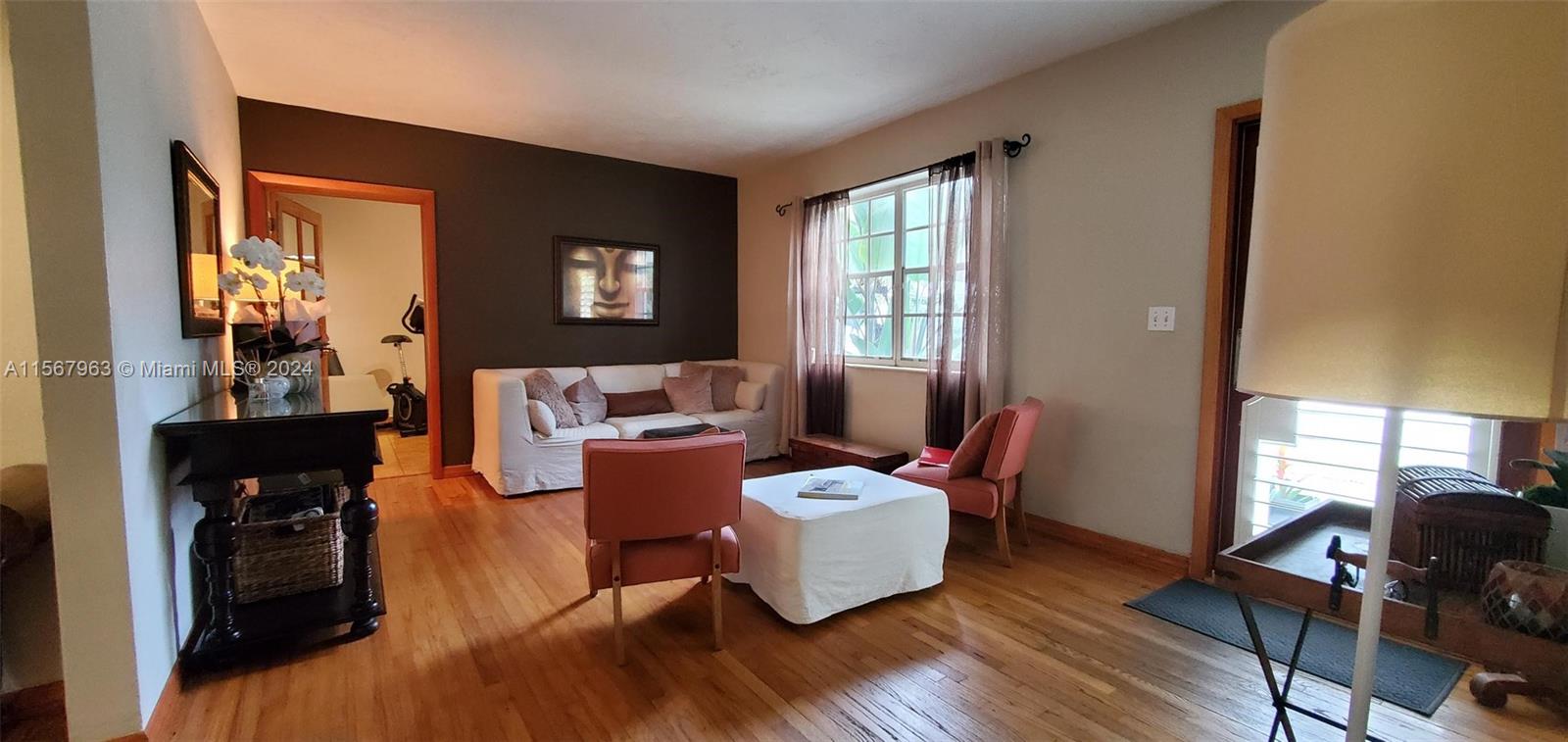 3300 SW 17th St, Miami, Florida 33145, 3 Bedrooms Bedrooms, ,2 BathroomsBathrooms,Residentiallease,For Rent,3300 SW 17th St,A11567963