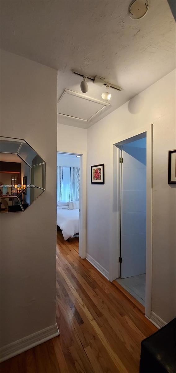 3300 SW 17th St, Miami, Florida 33145, 3 Bedrooms Bedrooms, ,2 BathroomsBathrooms,Residentiallease,For Rent,3300 SW 17th St,A11567963