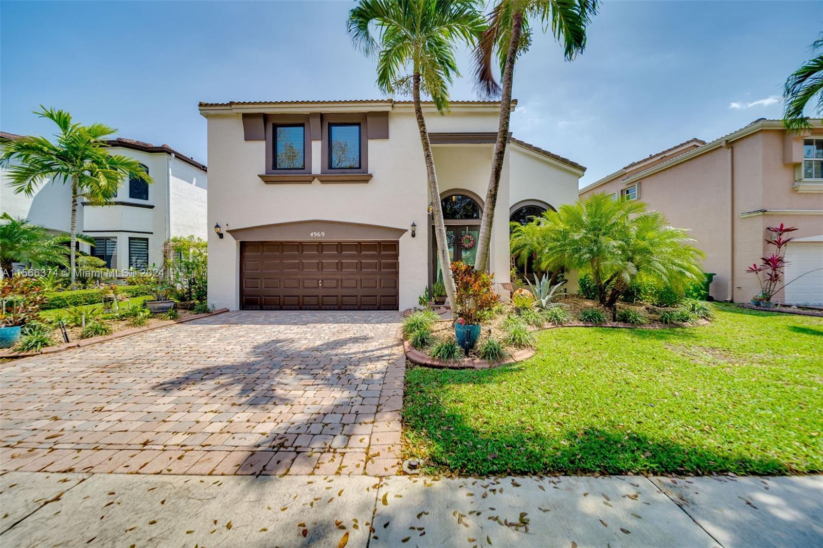 4969 SW 165th Ave  For Sale A11566374, FL