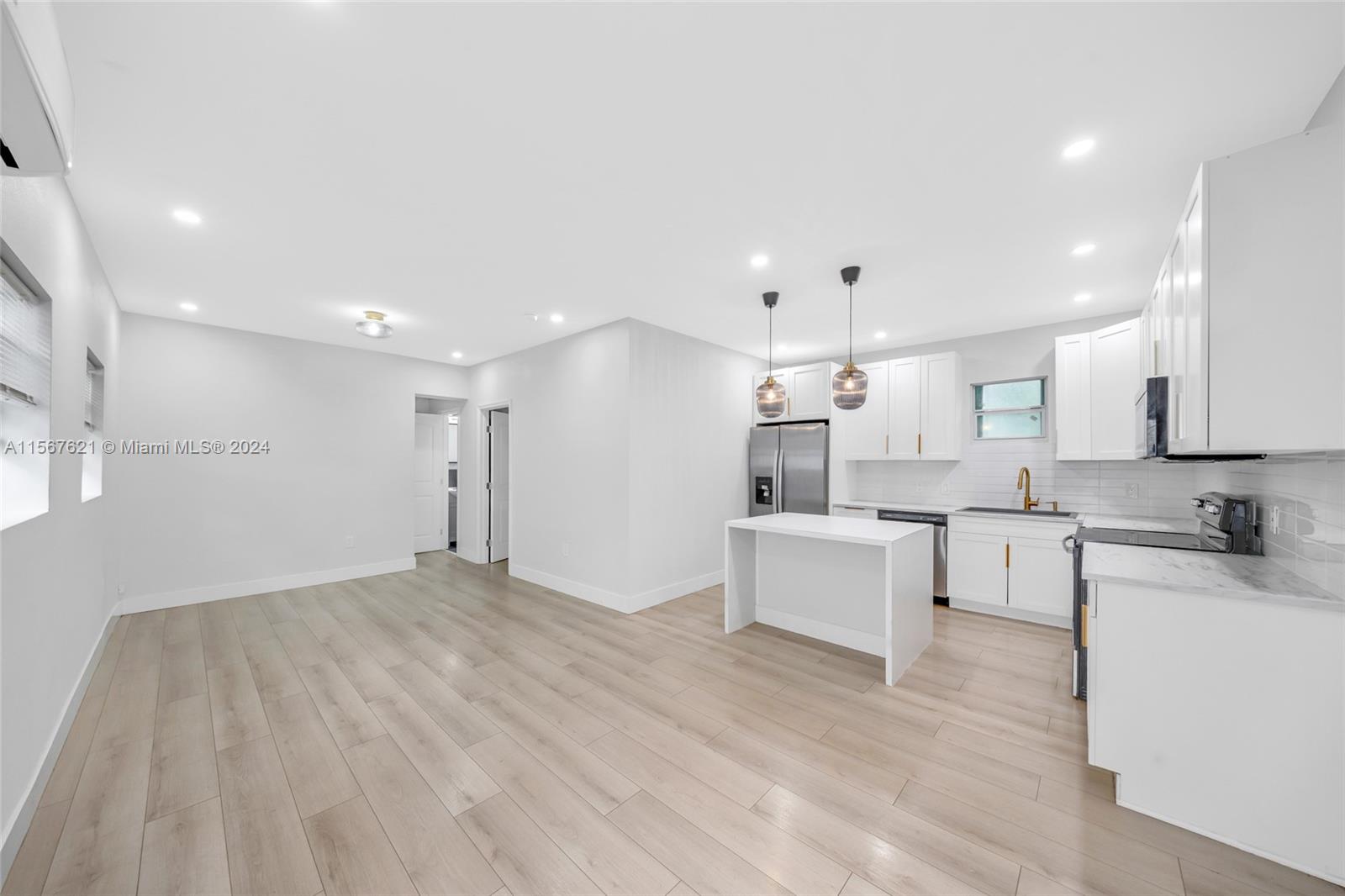 584 NE 71st St 584, Miami, Florida 33138, 2 Bedrooms Bedrooms, ,2 BathroomsBathrooms,Residentiallease,For Rent,584 NE 71st St 584,A11567621