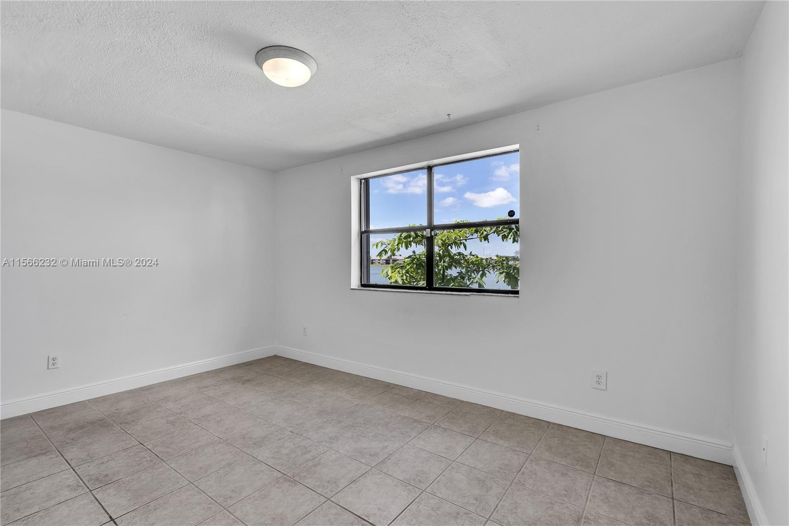 999 Hamilton Dr 999B, Homestead, Florida 33034, 3 Bedrooms Bedrooms, ,2 BathroomsBathrooms,Residential,For Sale,999 Hamilton Dr 999B,A11566232