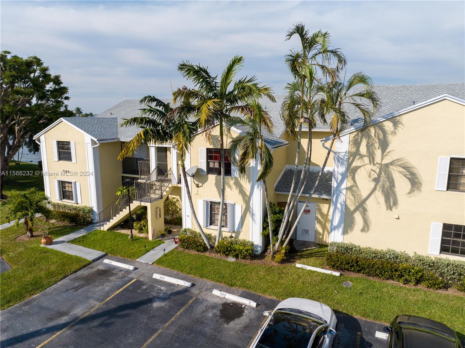 999 Hamilton Dr 999B, Homestead, Florida 33034, 3 Bedrooms Bedrooms, ,2 BathroomsBathrooms,Residential,For Sale,999 Hamilton Dr 999B,A11566232