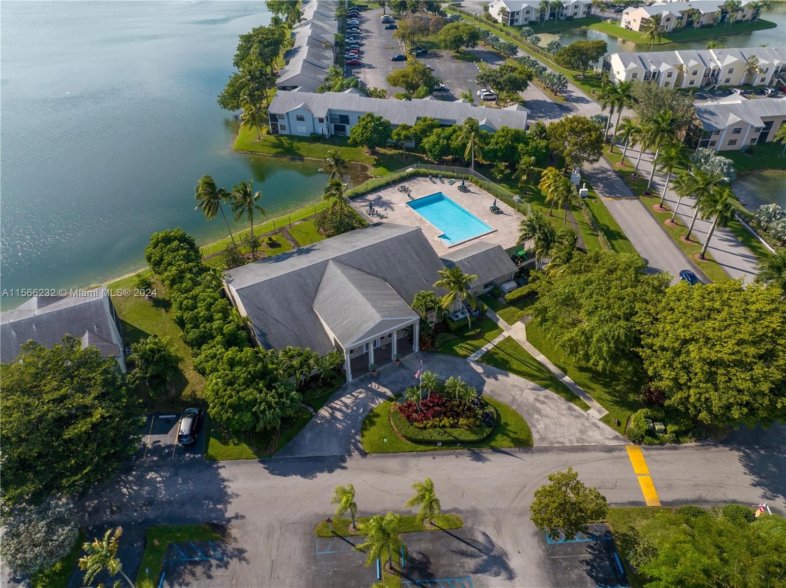 999 Hamilton Dr 999B, Homestead, Florida 33034, 3 Bedrooms Bedrooms, ,2 BathroomsBathrooms,Residential,For Sale,999 Hamilton Dr 999B,A11566232