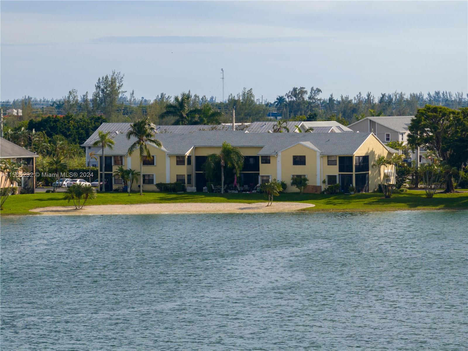 999 Hamilton Dr 999B, Homestead, Florida 33034, 3 Bedrooms Bedrooms, ,2 BathroomsBathrooms,Residential,For Sale,999 Hamilton Dr 999B,A11566232