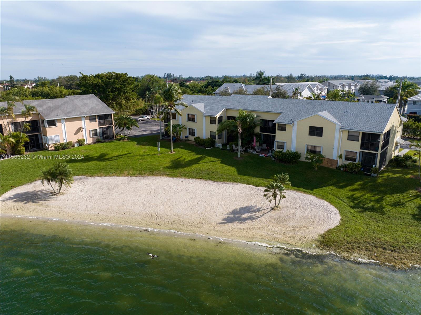 999 Hamilton Dr 999B, Homestead, Florida 33034, 3 Bedrooms Bedrooms, ,2 BathroomsBathrooms,Residential,For Sale,999 Hamilton Dr 999B,A11566232