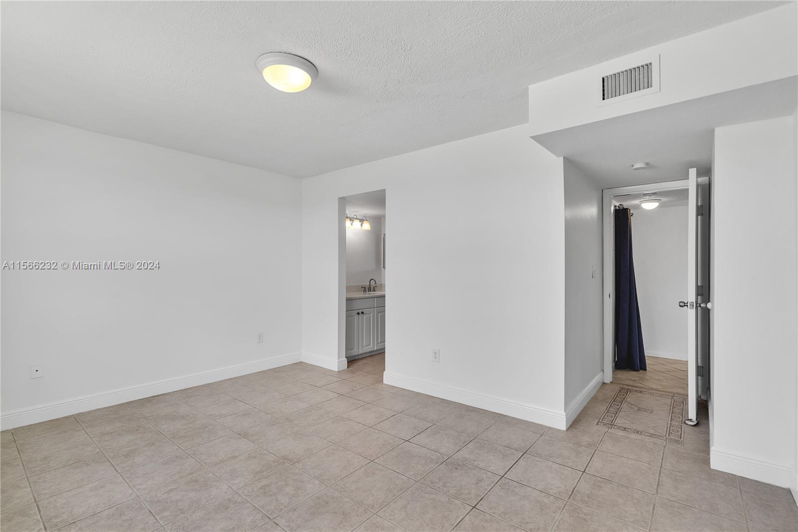 999 Hamilton Dr 999B, Homestead, Florida 33034, 3 Bedrooms Bedrooms, ,2 BathroomsBathrooms,Residential,For Sale,999 Hamilton Dr 999B,A11566232