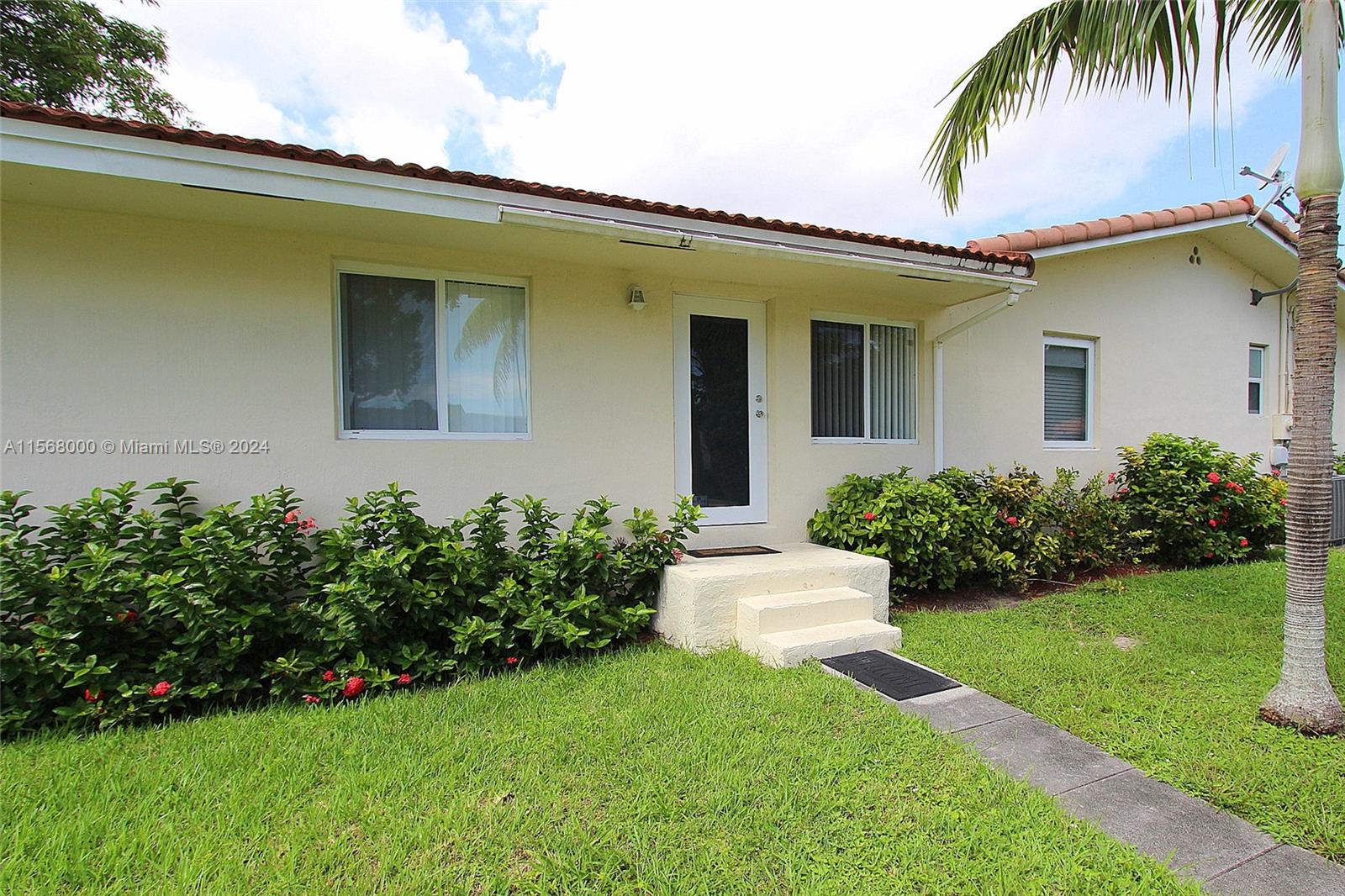 4000 SW 2nd Ter 1, Miami, Florida 33134, 1 Bedroom Bedrooms, ,1 BathroomBathrooms,Residentiallease,For Rent,4000 SW 2nd Ter 1,A11568000