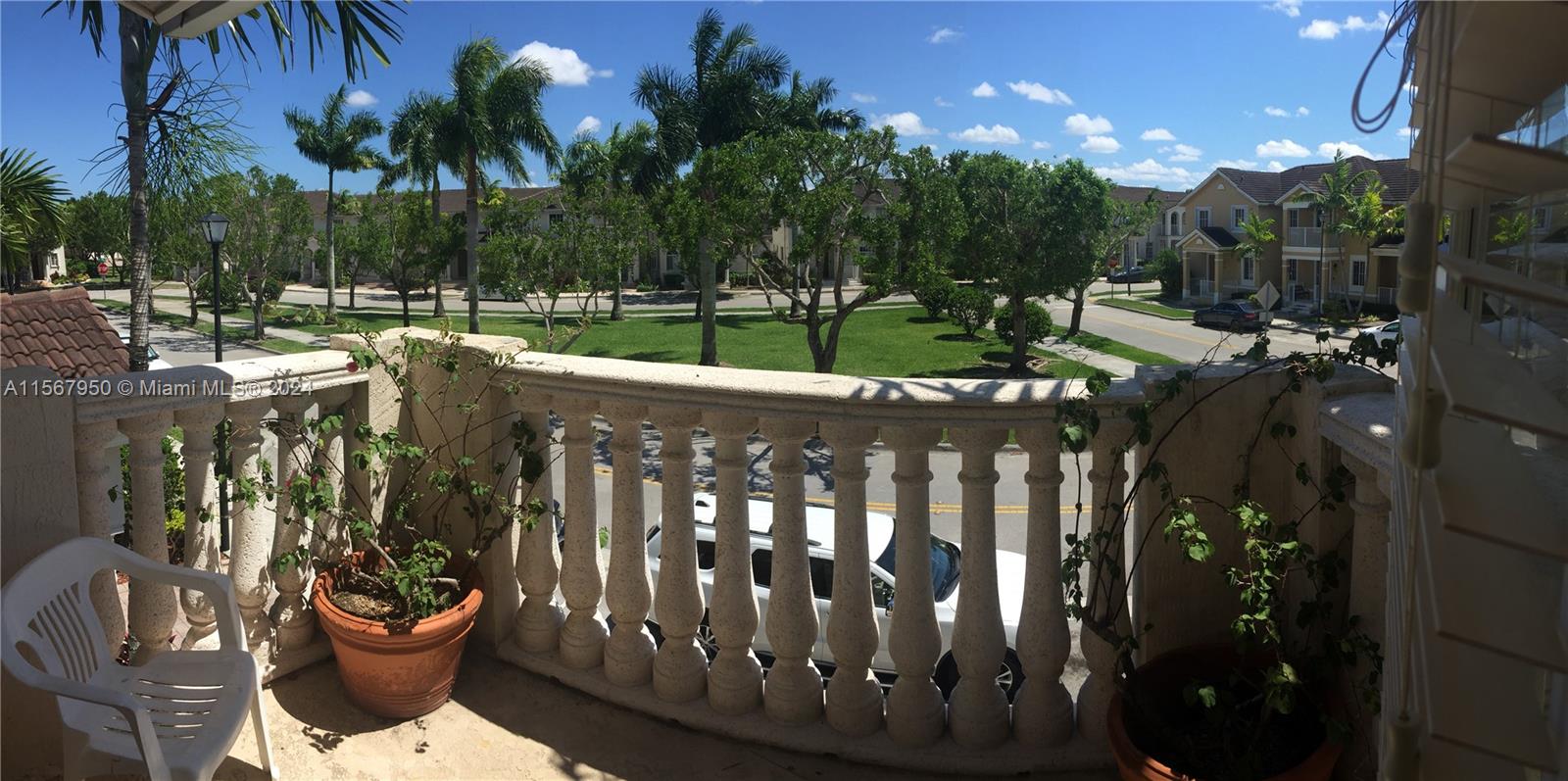 14077 SW 273rd Ter, Homestead, Florida 33032, 3 Bedrooms Bedrooms, ,2 BathroomsBathrooms,Residentiallease,For Rent,14077 SW 273rd Ter,A11567950