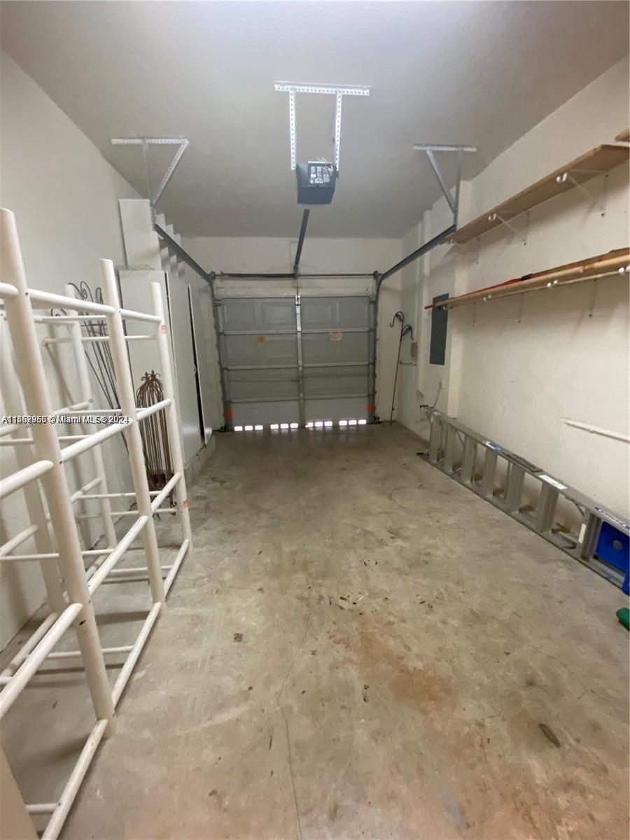 14077 SW 273rd Ter, Homestead, Florida 33032, 3 Bedrooms Bedrooms, ,2 BathroomsBathrooms,Residentiallease,For Rent,14077 SW 273rd Ter,A11567950