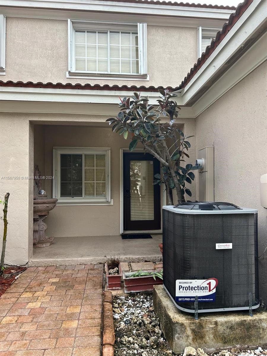 14077 SW 273rd Ter, Homestead, Florida 33032, 3 Bedrooms Bedrooms, ,2 BathroomsBathrooms,Residentiallease,For Rent,14077 SW 273rd Ter,A11567950