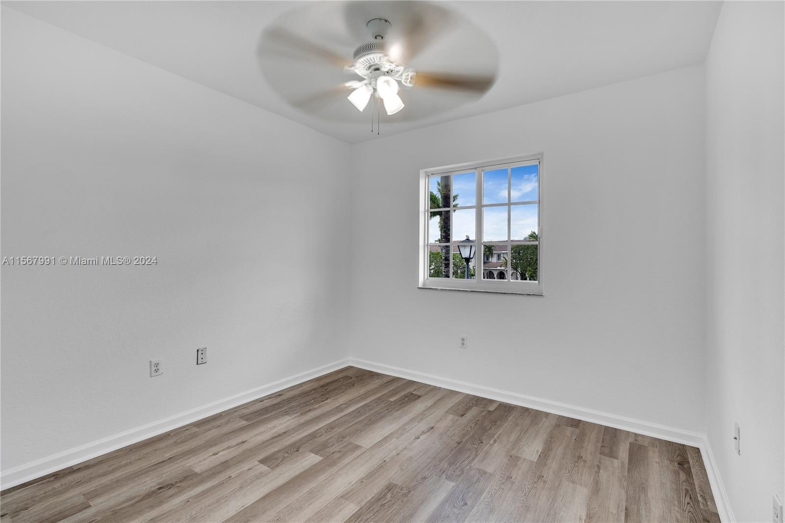 14044 SW 273rd Ln 0, Homestead, Florida 33032, 4 Bedrooms Bedrooms, ,2 BathroomsBathrooms,Residentiallease,For Rent,14044 SW 273rd Ln 0,A11567991