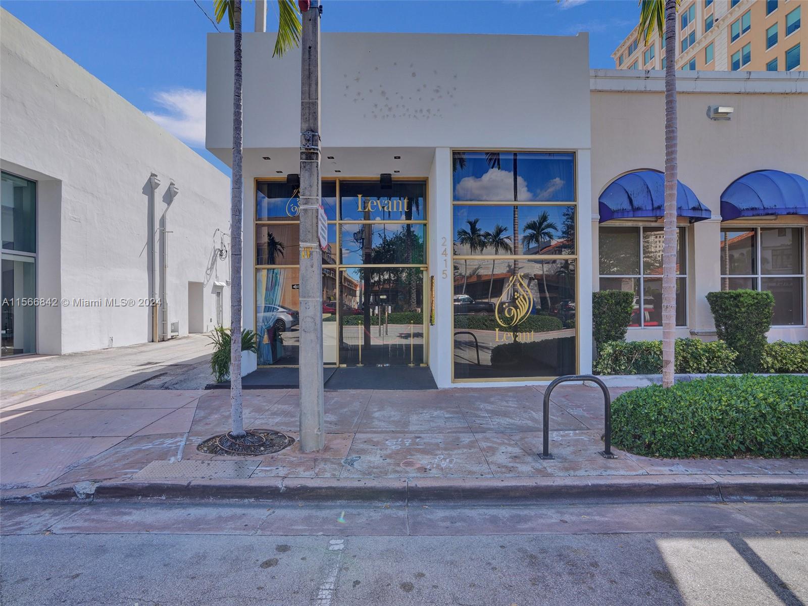 2415 Ponce De Leon Blvd, Coral Gables, Florida 33134, ,Businessopportunity,For Sale,2415 Ponce De Leon Blvd,A11566842