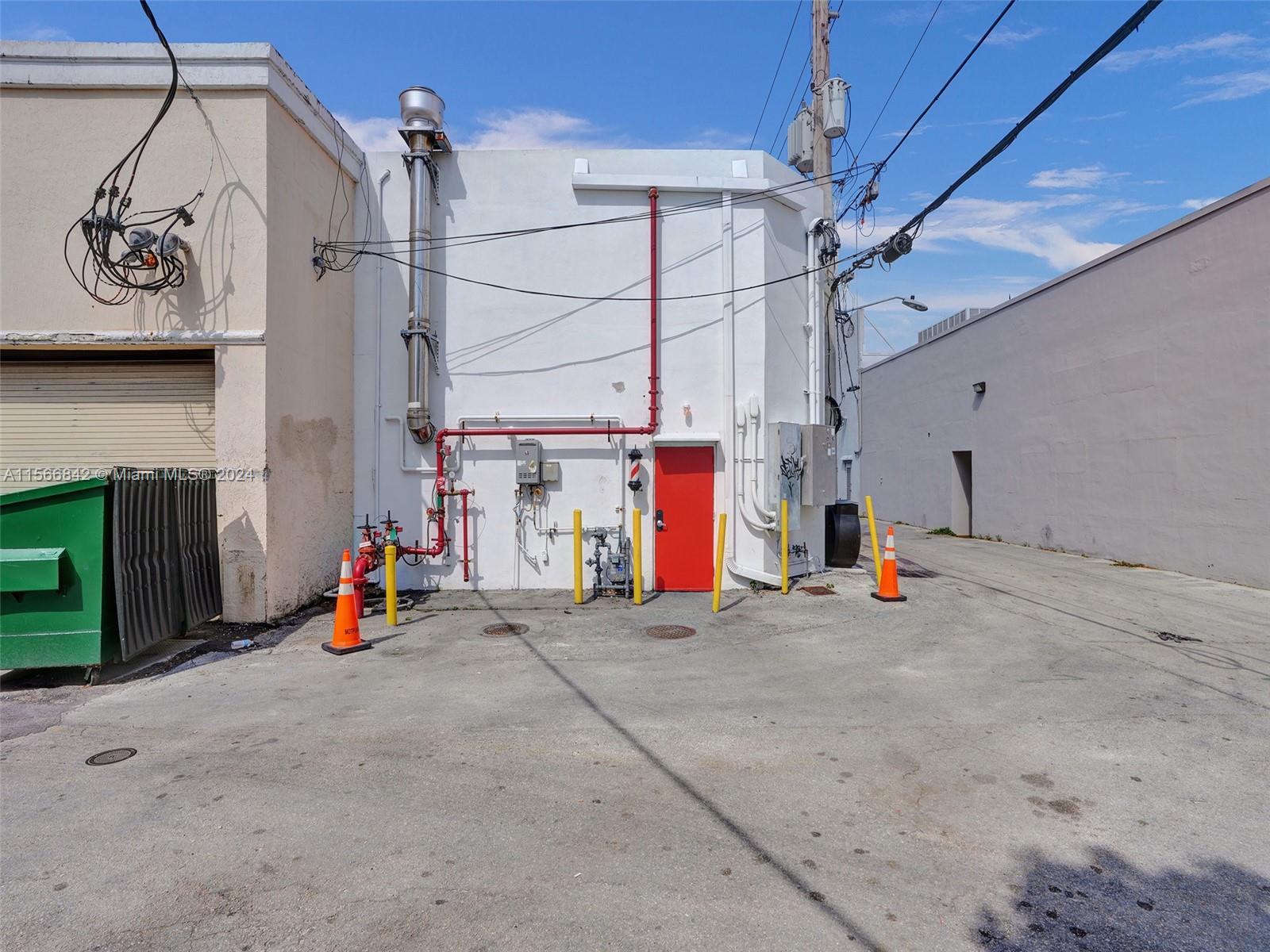 2415 Ponce De Leon Blvd, Coral Gables, Florida 33134, ,Businessopportunity,For Sale,2415 Ponce De Leon Blvd,A11566842