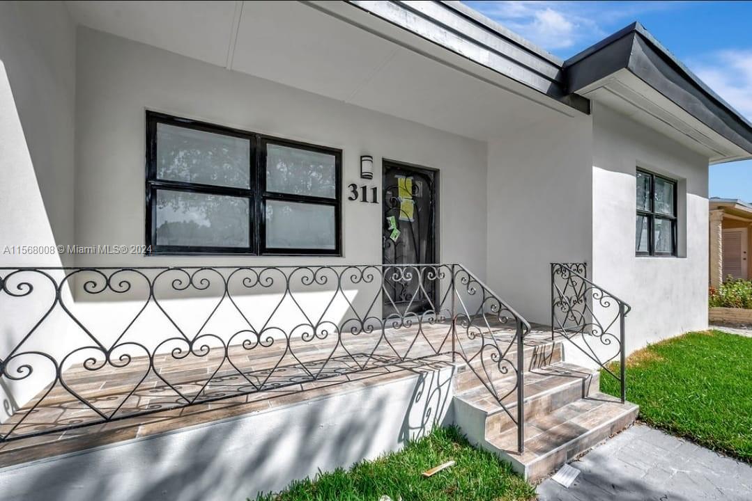 311 NE 90th St, El Portal, Florida 33138, 3 Bedrooms Bedrooms, ,3 BathroomsBathrooms,Residentiallease,For Rent,311 NE 90th St,A11568008